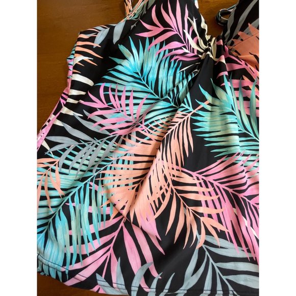 Island Escape Bahamas Printed Scorpio U-wire Tankini Swimtop - Picture 4 of 13